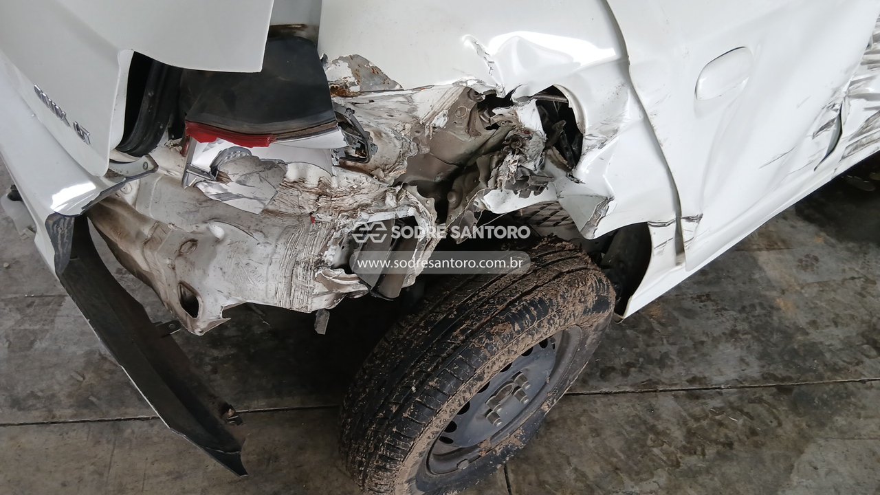 Foto 11 de 13: CHEVROLET - ONIX 1.0MT LT 2015/2015