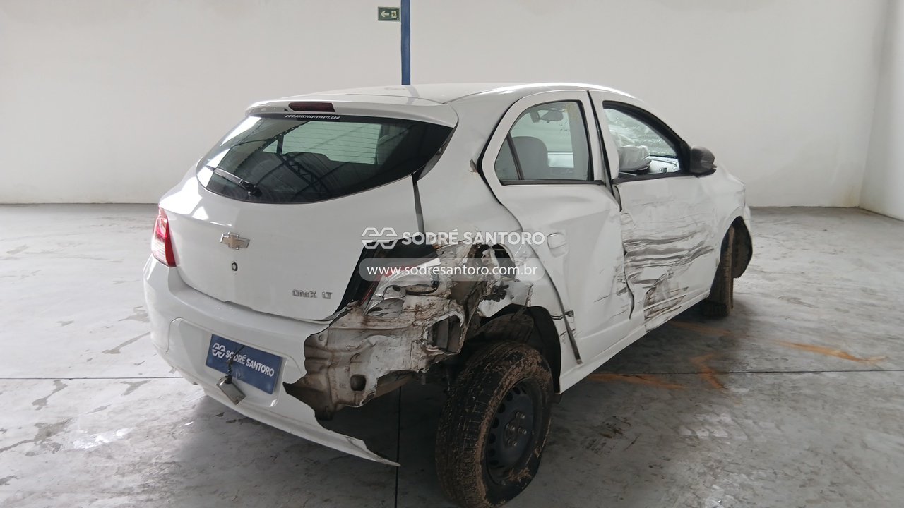 Foto 4: CHEVROLET - ONIX 1.0MT LT 2015/2015