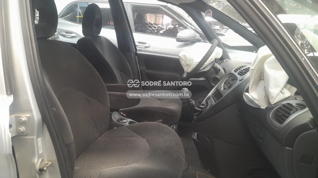 Foto 9 de 13: CITROEN - PICASSO II16GLXF 2009/2009
