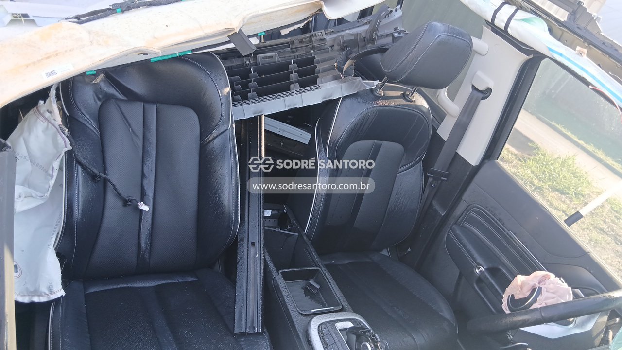 Foto 8 de 10: GWM - TANK 300 PHEV 2025/2026