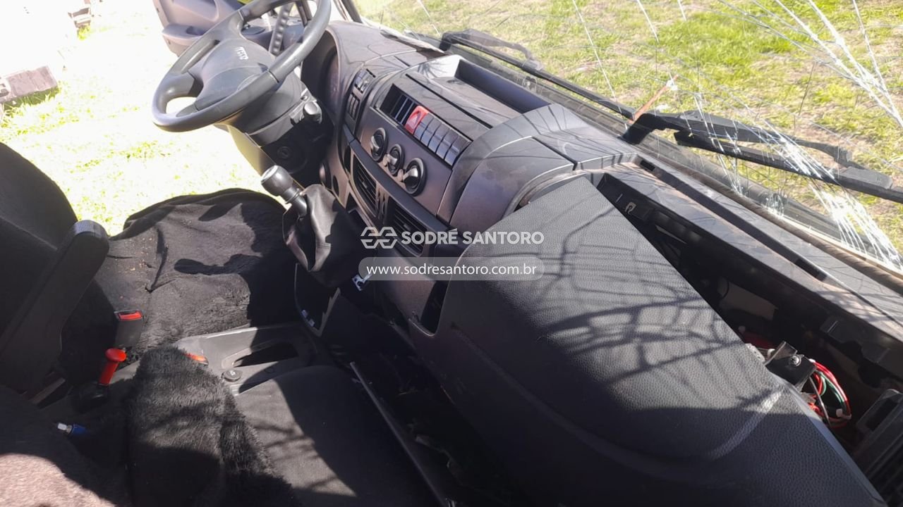 Foto 8 de 13: IVECO - TECTOR 11-190 2021/2022