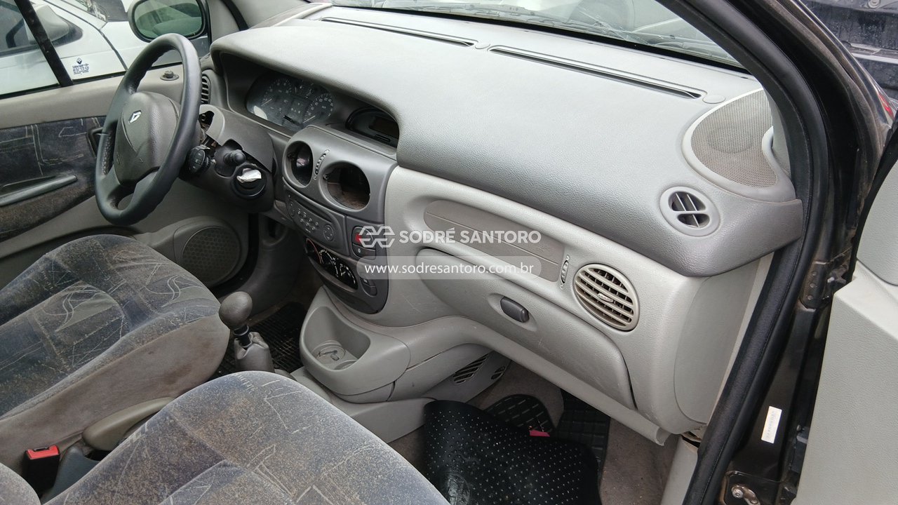 Foto 8 de 13: RENAULT - SCENIC RXE1.6 16 2003/2003
