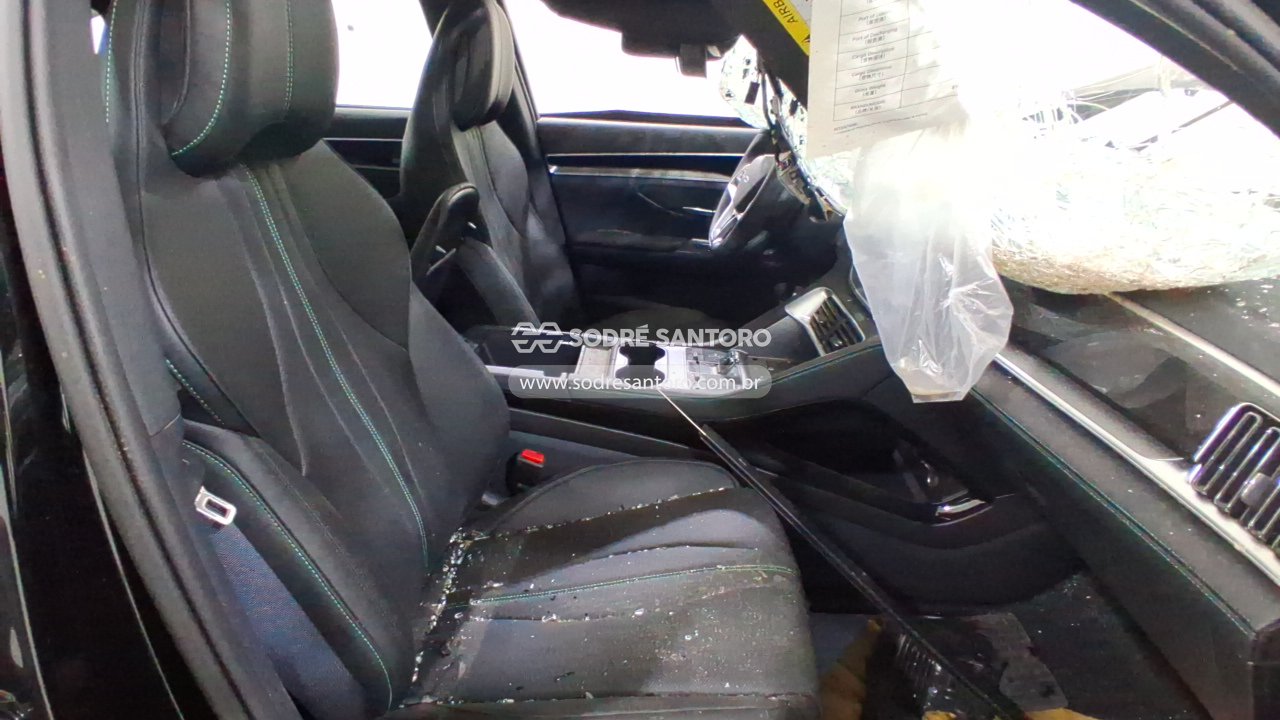 Foto 8 de 13: BYD - SONG PLUS GS DM 2026/2027