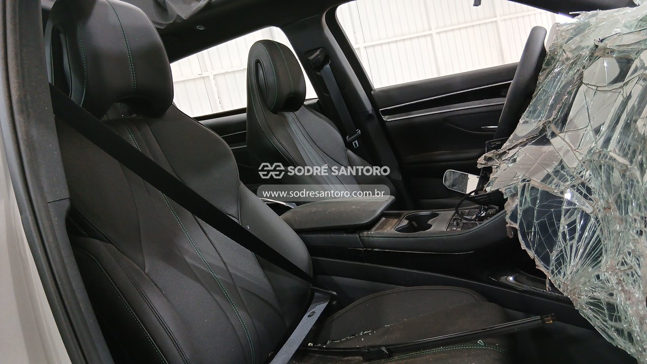 Foto 8 de 13: BYD - SONG PLUS GS DM 2026/2027