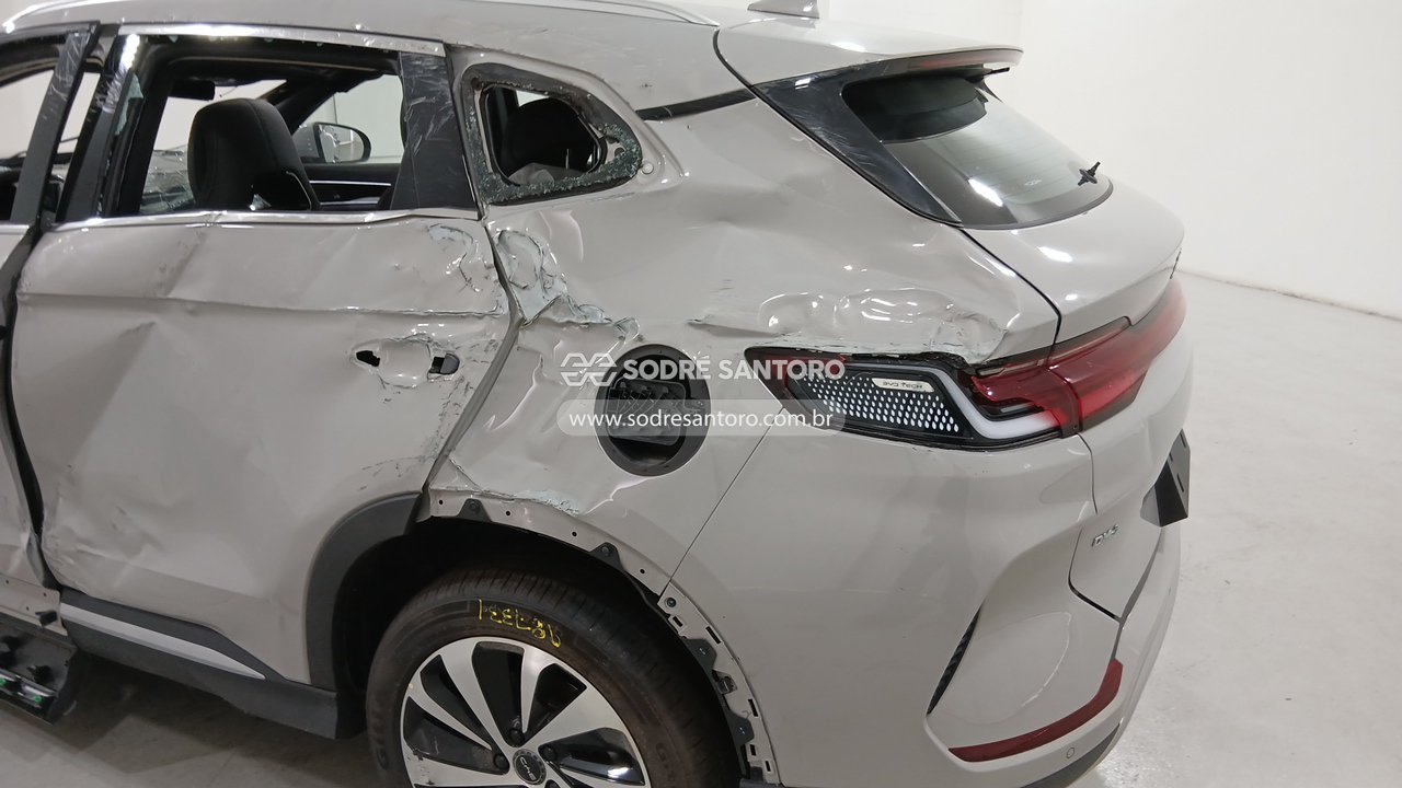 Foto 12 de 13: BYD - SONG PLUS GS DM 2026/2027