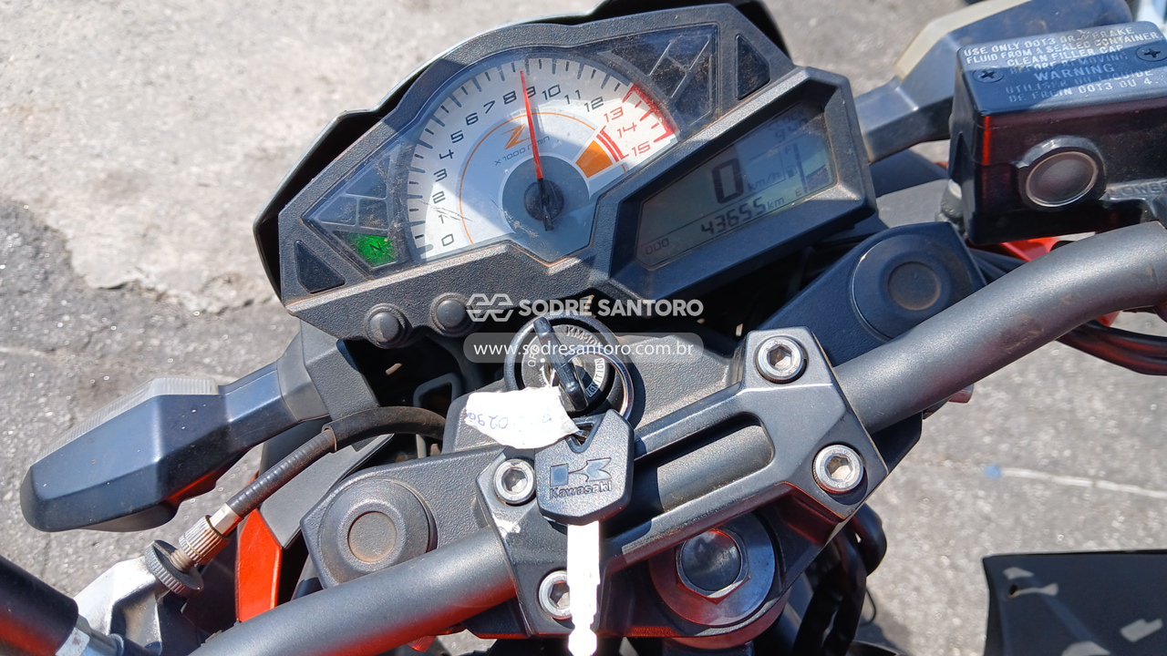 Foto 8 de 9: KAWASAKI - Z300 2016/2016