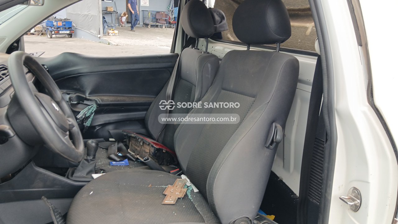 Foto 9 de 13: VOLKSWAGEN - SAVEIRO 2023/2023