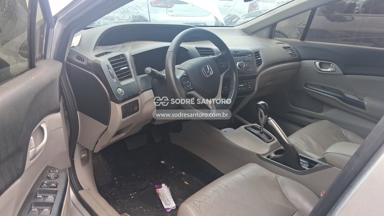 Foto 6 de 13: HONDA - CIVIC LXR 2014/2015