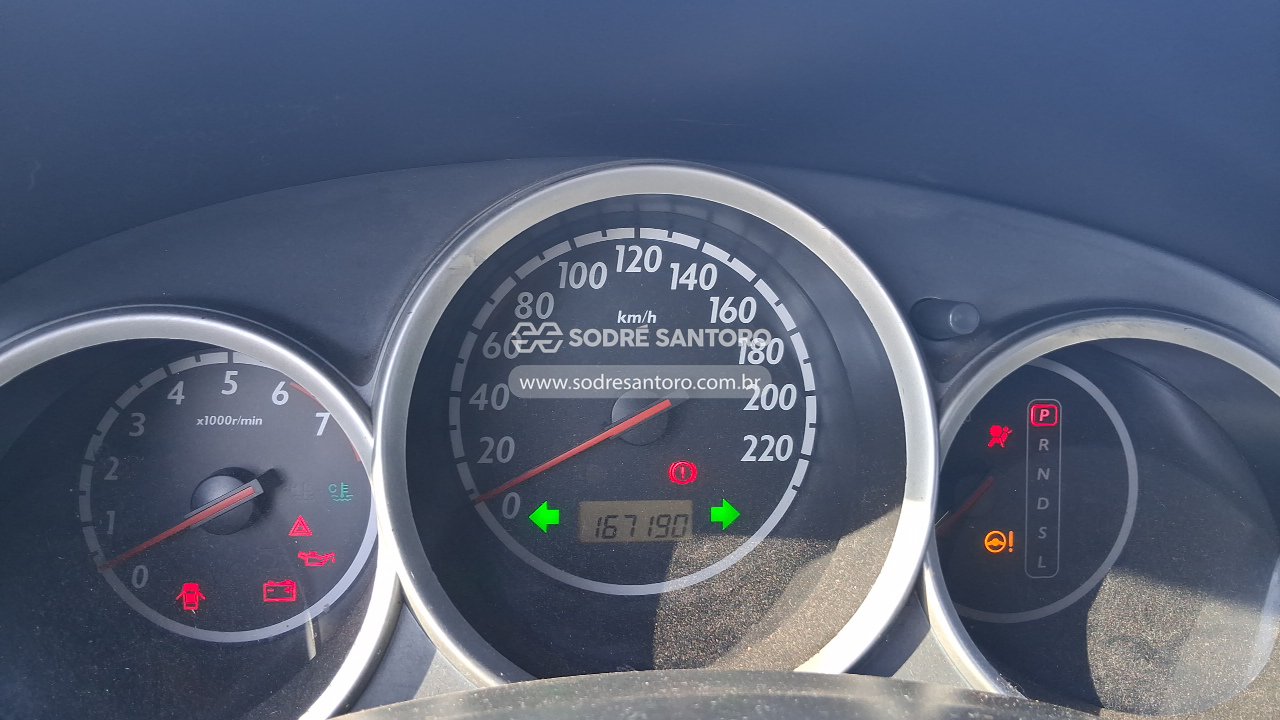Foto 7 de 10: HONDA - FIT LXL 2005/2006