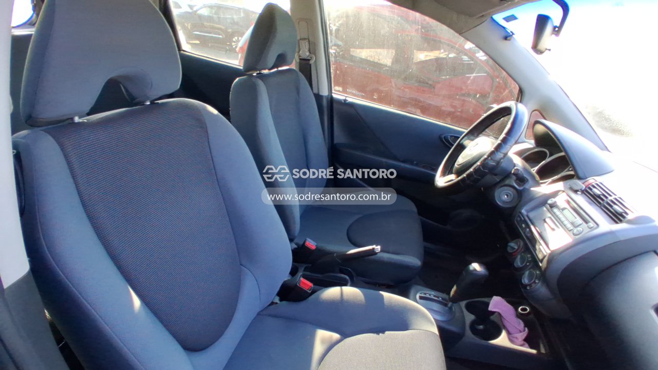 Foto 9 de 10: HONDA - FIT LXL 2005/2006