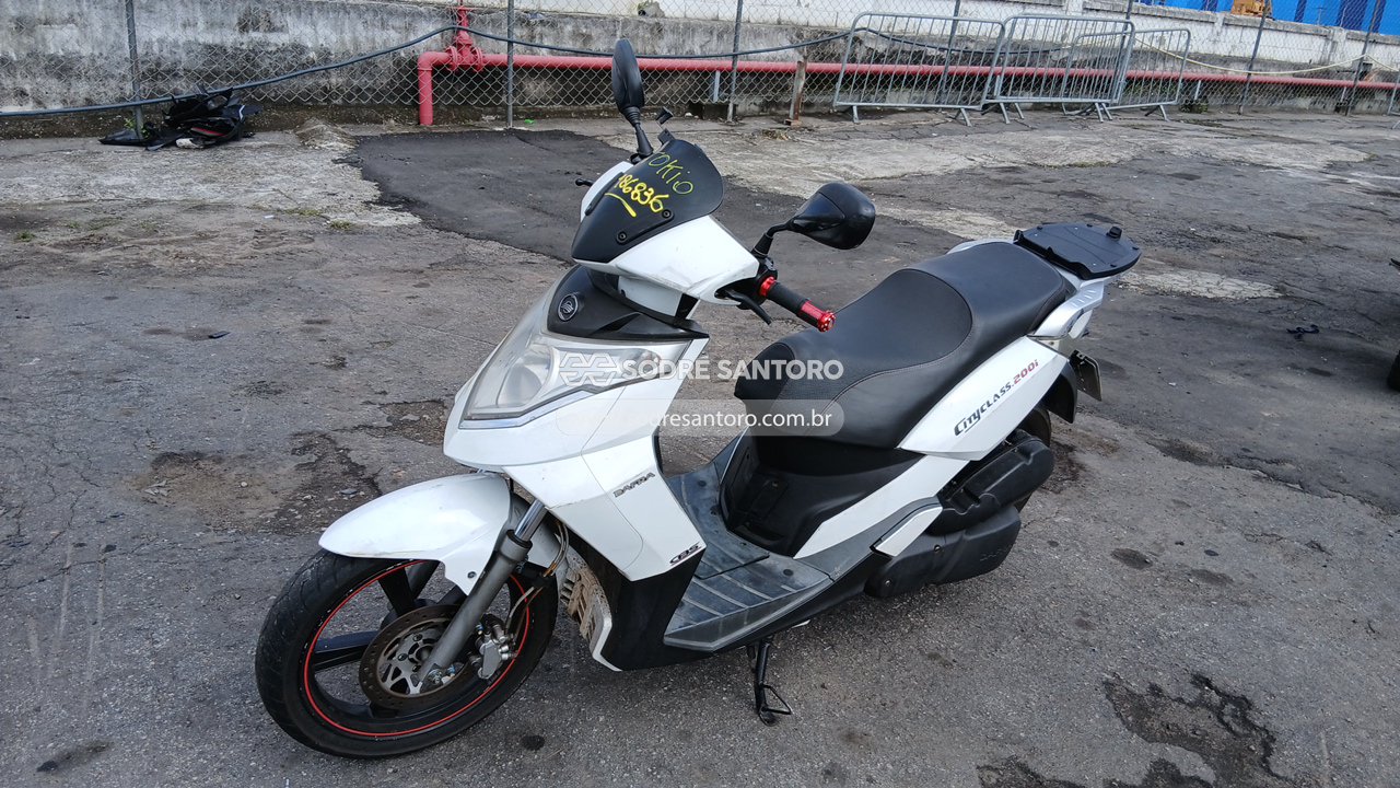 Foto 3: DAFRA - CITYCLASS 200I 2014/2015