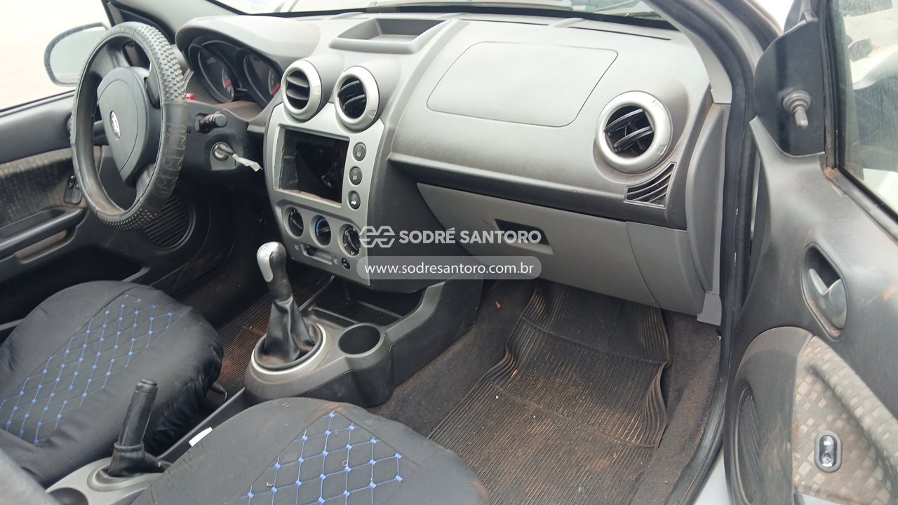 Foto 7 de 13: FORD - FIESTA SEDAN1.6FLEX 2010/2011