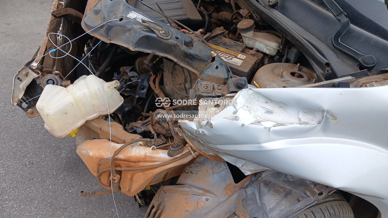 Foto 11 de 13: FORD - FIESTA SEDAN1.6FLEX 2010/2011