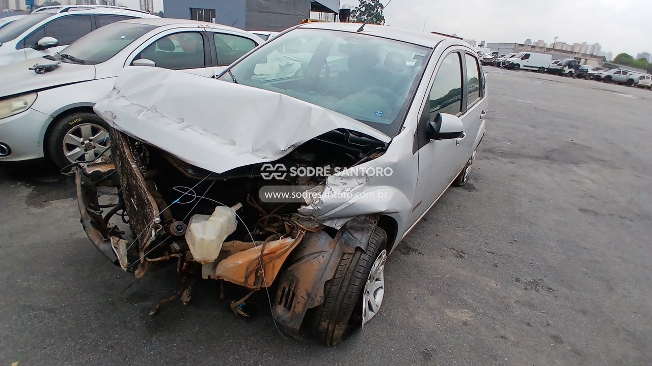 Foto 3: FORD - FIESTA SEDAN1.6FLEX 2010/2011