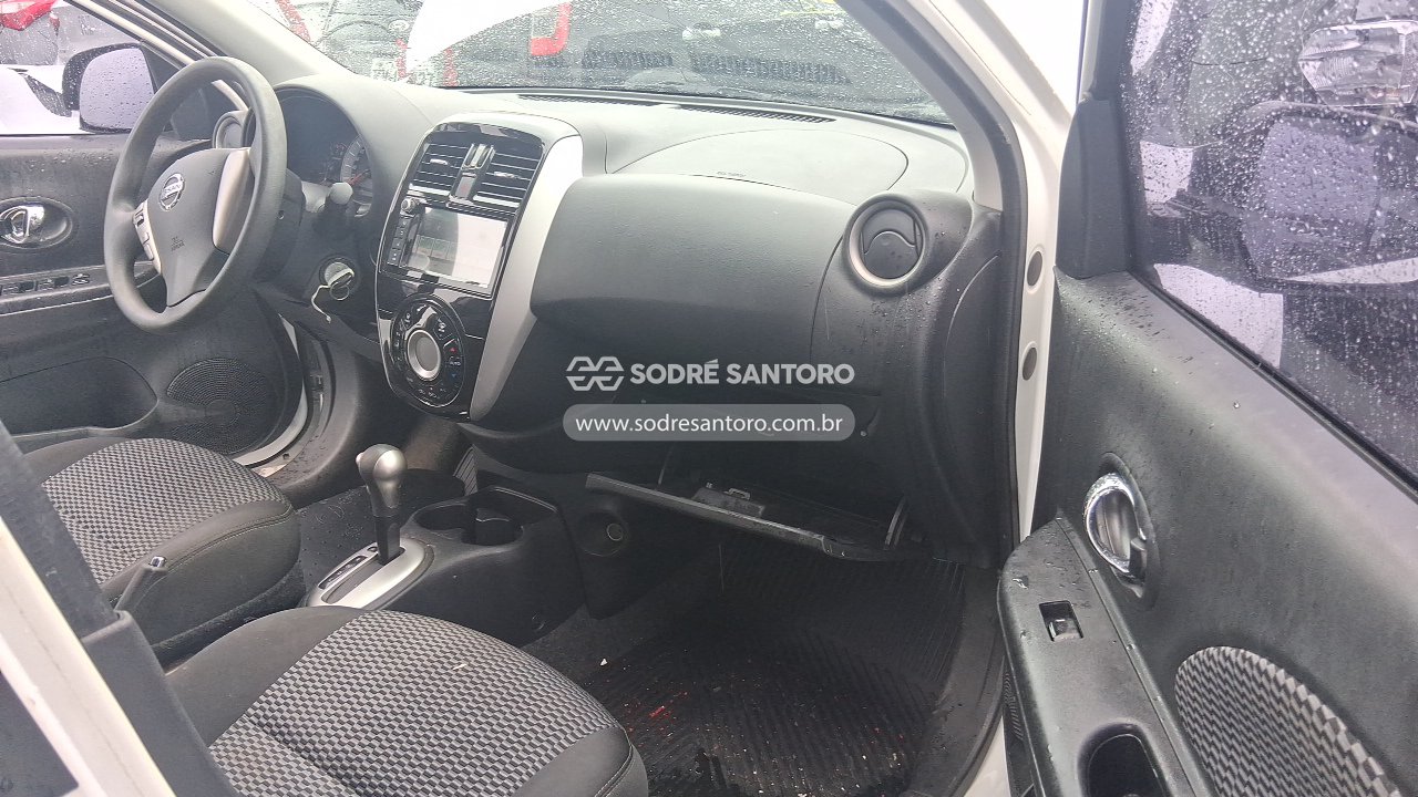 Foto 8 de 13: NISSAN - MARCH 16SL CVT 2019/2020