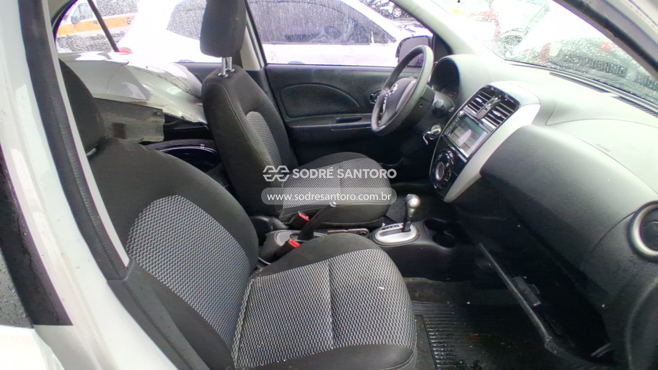 Foto 9 de 13: NISSAN - MARCH 16SL CVT 2019/2020