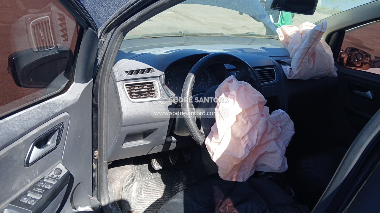 Foto 6 de 13: VOLKSWAGEN - FOX 1.6 2012/2013
