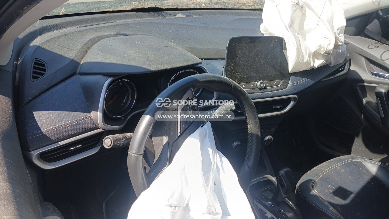 Foto 6 de 13: CHEVROLET - TRACKER T A PR 2020/2021