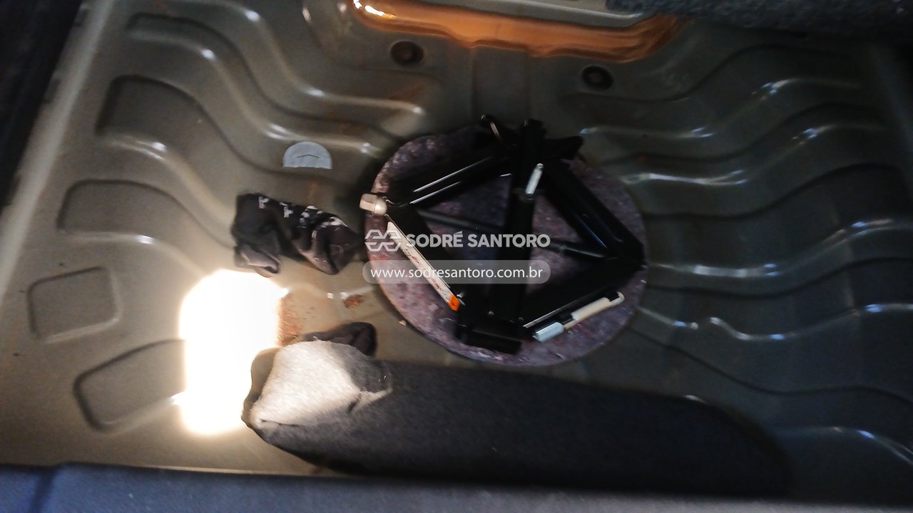 Foto 9 de 13: CHEVROLET - TRACKER T A PR 2020/2021