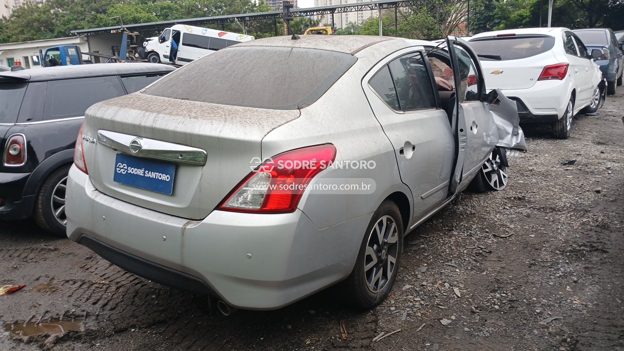 Foto 4: NISSAN - VERSA 16 SL 2016/2016