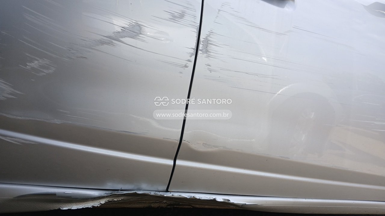 Foto 12 de 13: CHEVROLET - ONIX 10MT JOYE 2017/2018