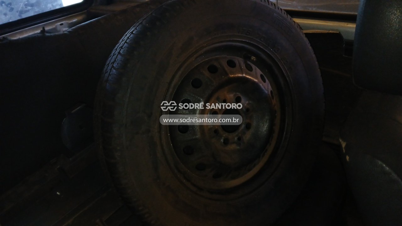 Foto 8 de 13: FIAT - UNO MILLE ECONOMY 2012/2013