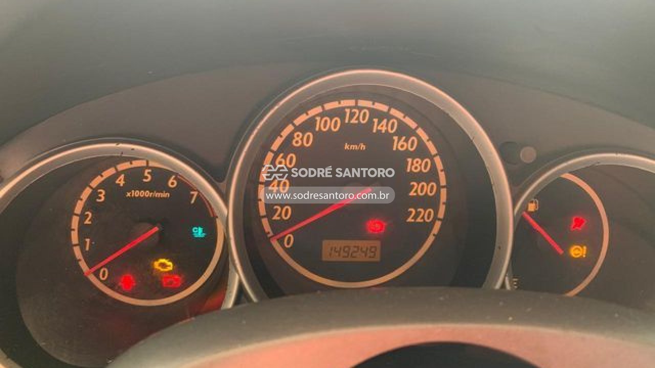 Honda Fit EX - 2005/2005 — foto 5 de 7