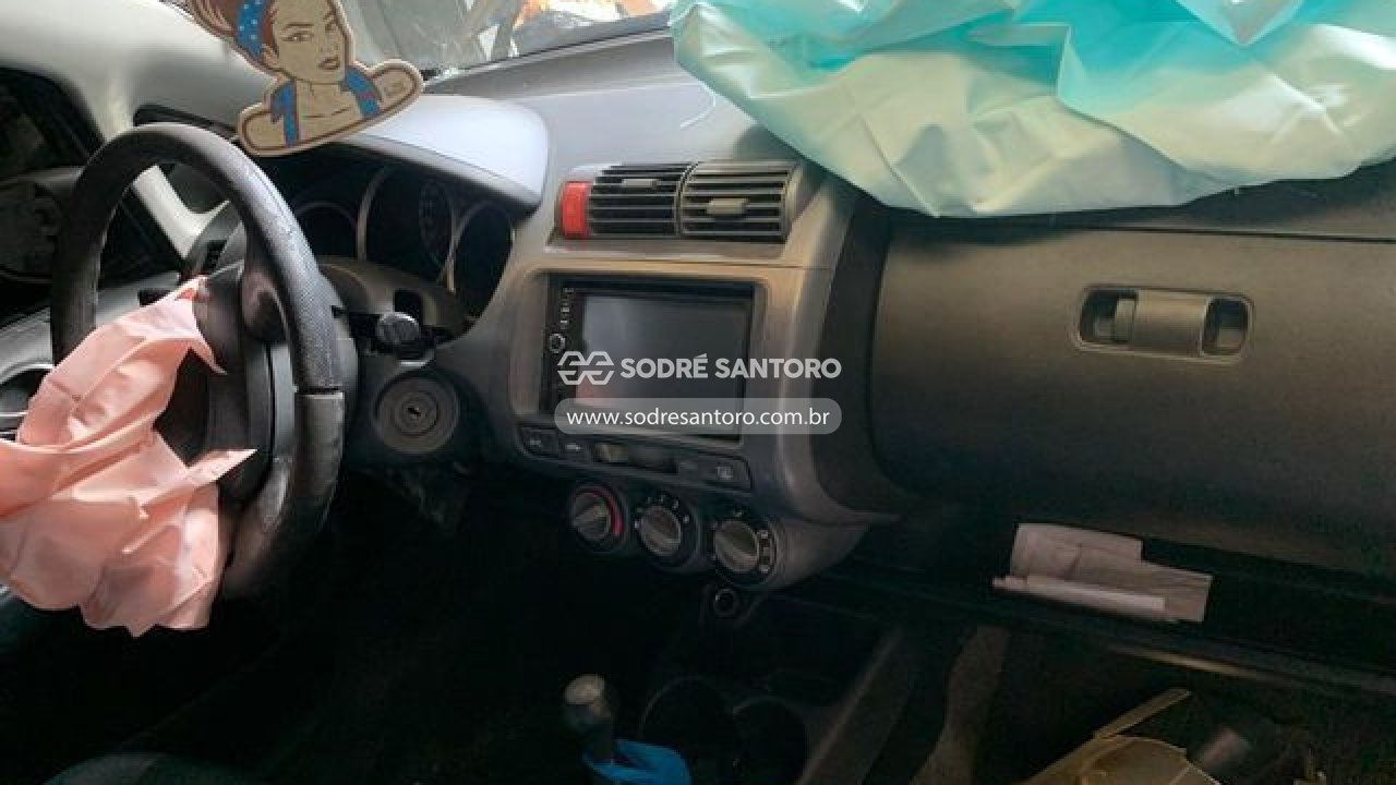 Honda Fit EX - 2005/2005 — foto 6 de 7
