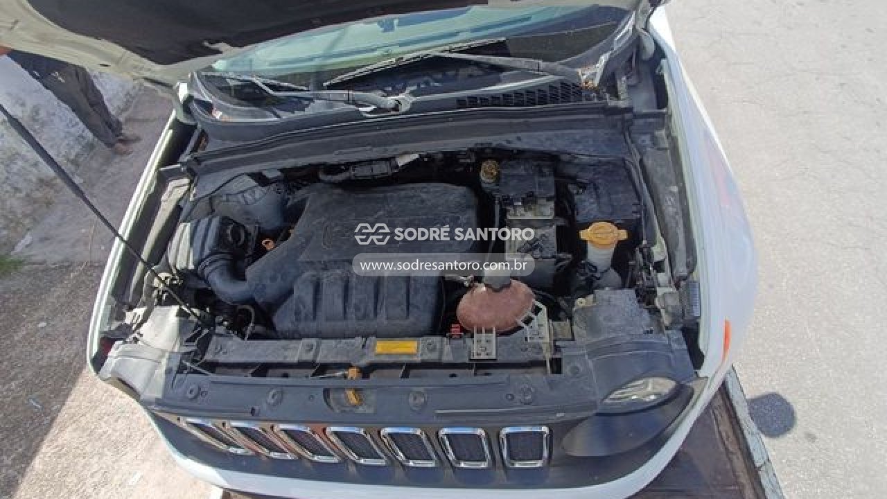 Jeep Renegade Sport AT - 2018/2018 — foto 5 de 10