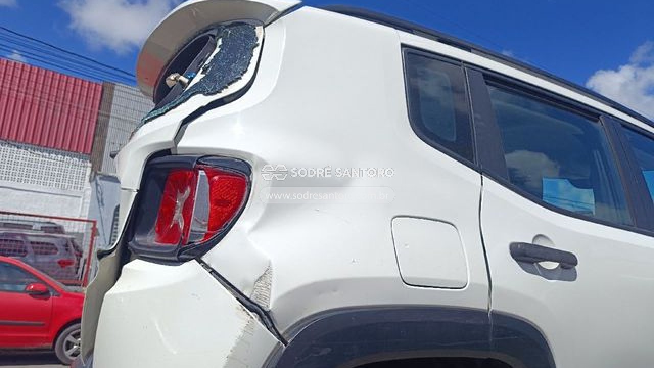 Jeep Renegade Sport AT - 2018/2018 — foto 9 de 10