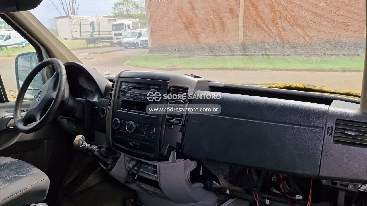 Mercedes-benz 415 Alter Amb - 2018/2019 — foto 6 de 12