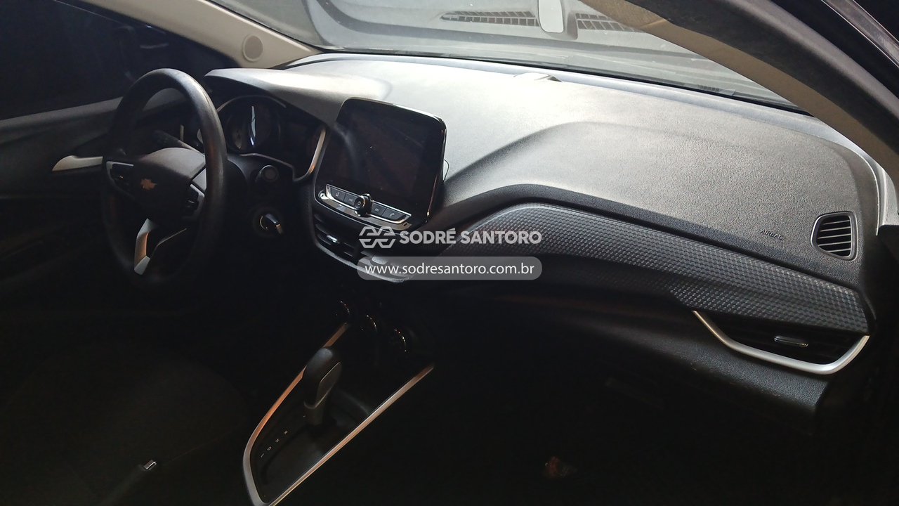 Chevrolet Onix Plus 10tat Lt1 - 2022/2023 — foto 6 de 12