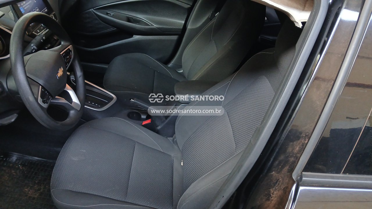 Chevrolet Onix Plus 10tat Lt1 - 2022/2023 — foto 8 de 12