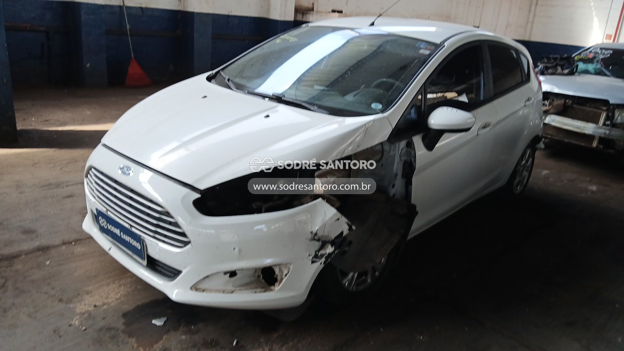 Ford Fiesta HA 1.5l SE - 2013/2014 — foto 3 de 12
