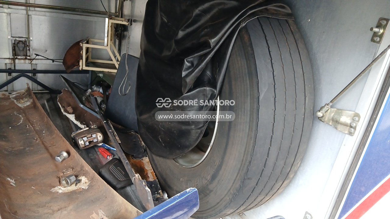 Scania Mpolo Paradiso R - 2003/2004 — foto 8 de 12