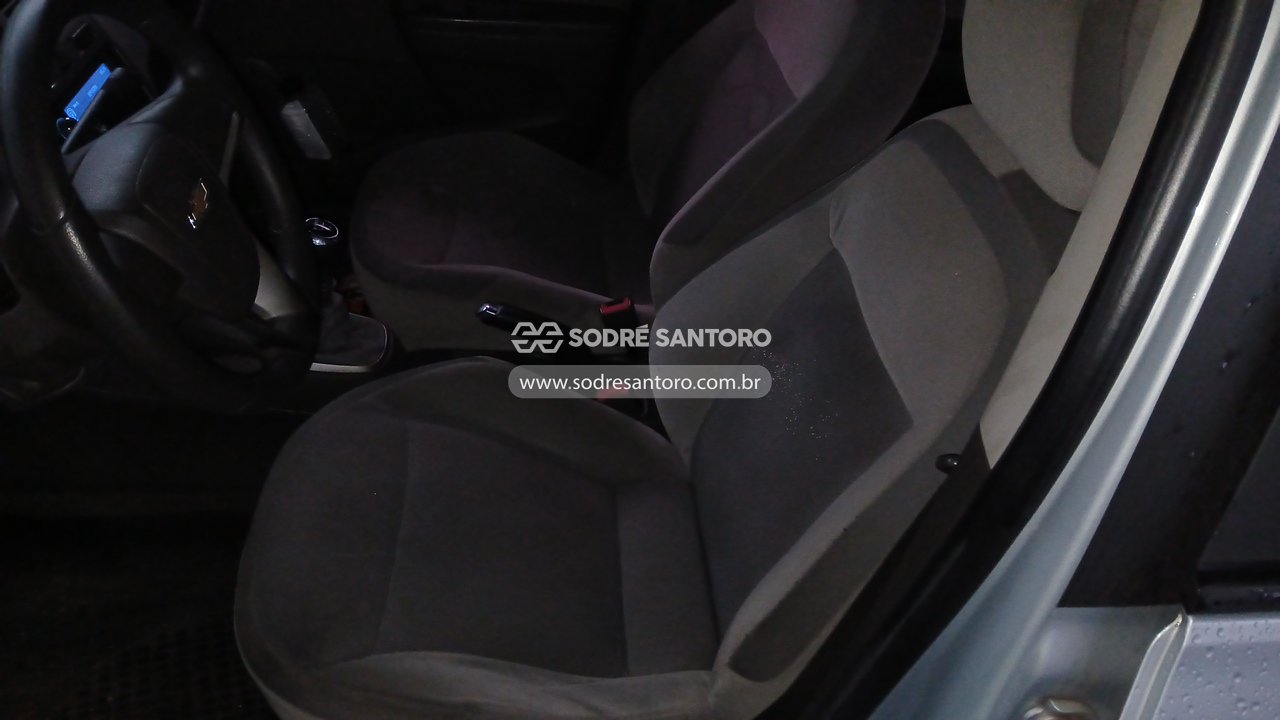 Chevrolet Cobalt 1.4 Ltz - 2012/2012 — foto 8 de 12