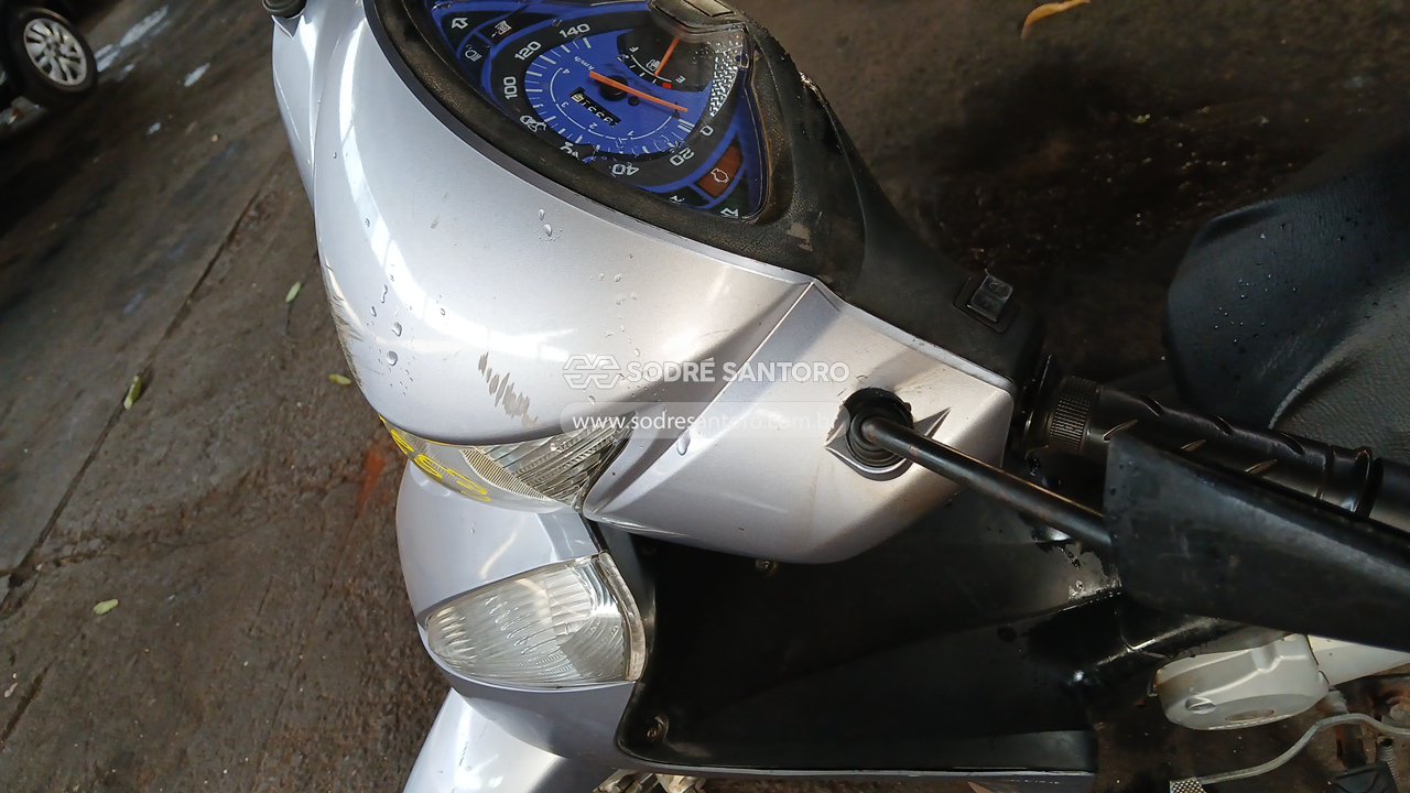 Honda Biz 125 ES - 2014/2015 — foto 9 de 12