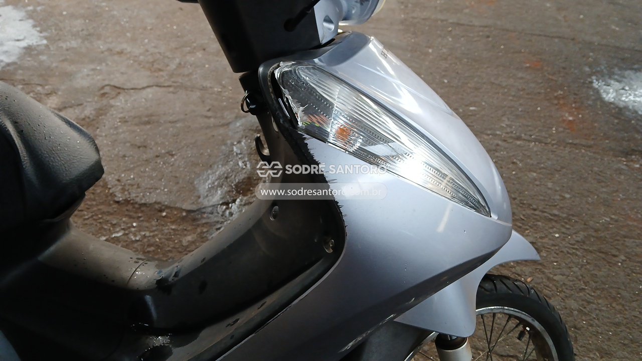 Honda Biz 125 ES - 2014/2015 — foto 11 de 12