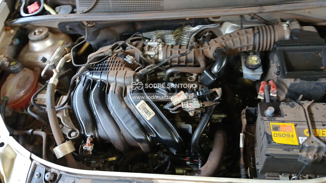 Renault Logan Exp 16 Sce - 2017/2017 — foto 5 de 12