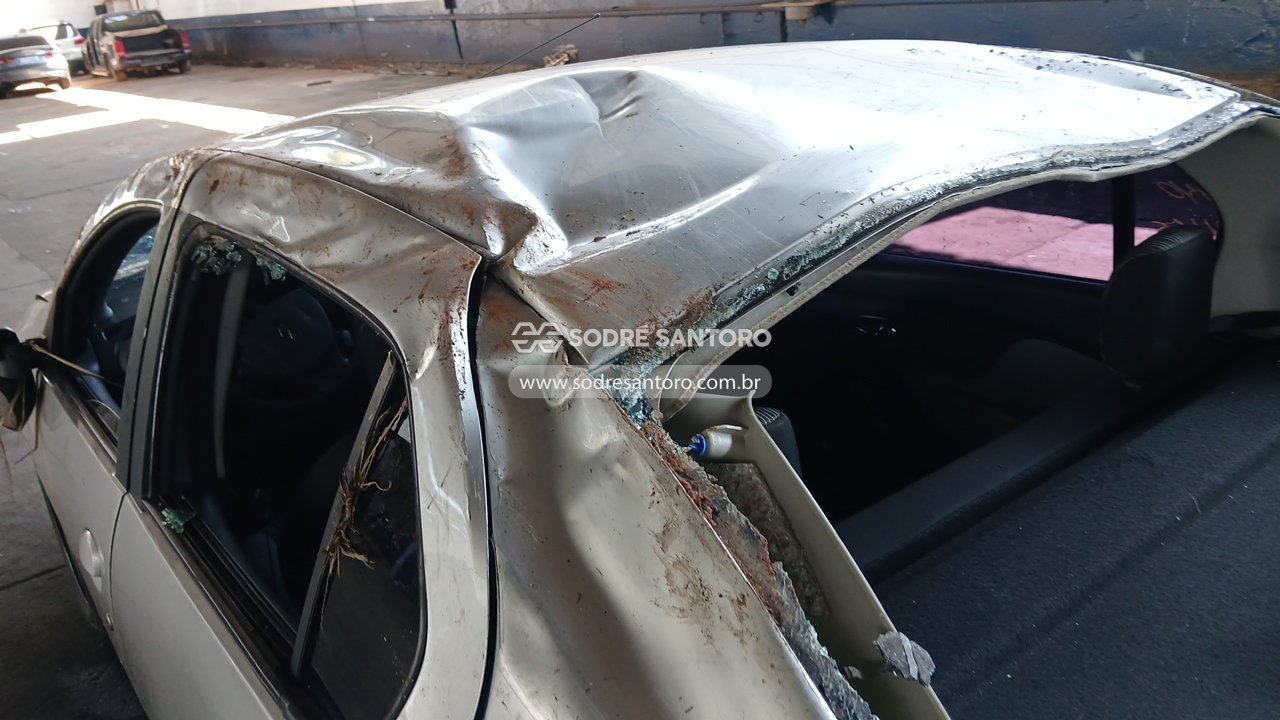 Renault Logan Exp 16 Sce - 2017/2017 — foto 10 de 12