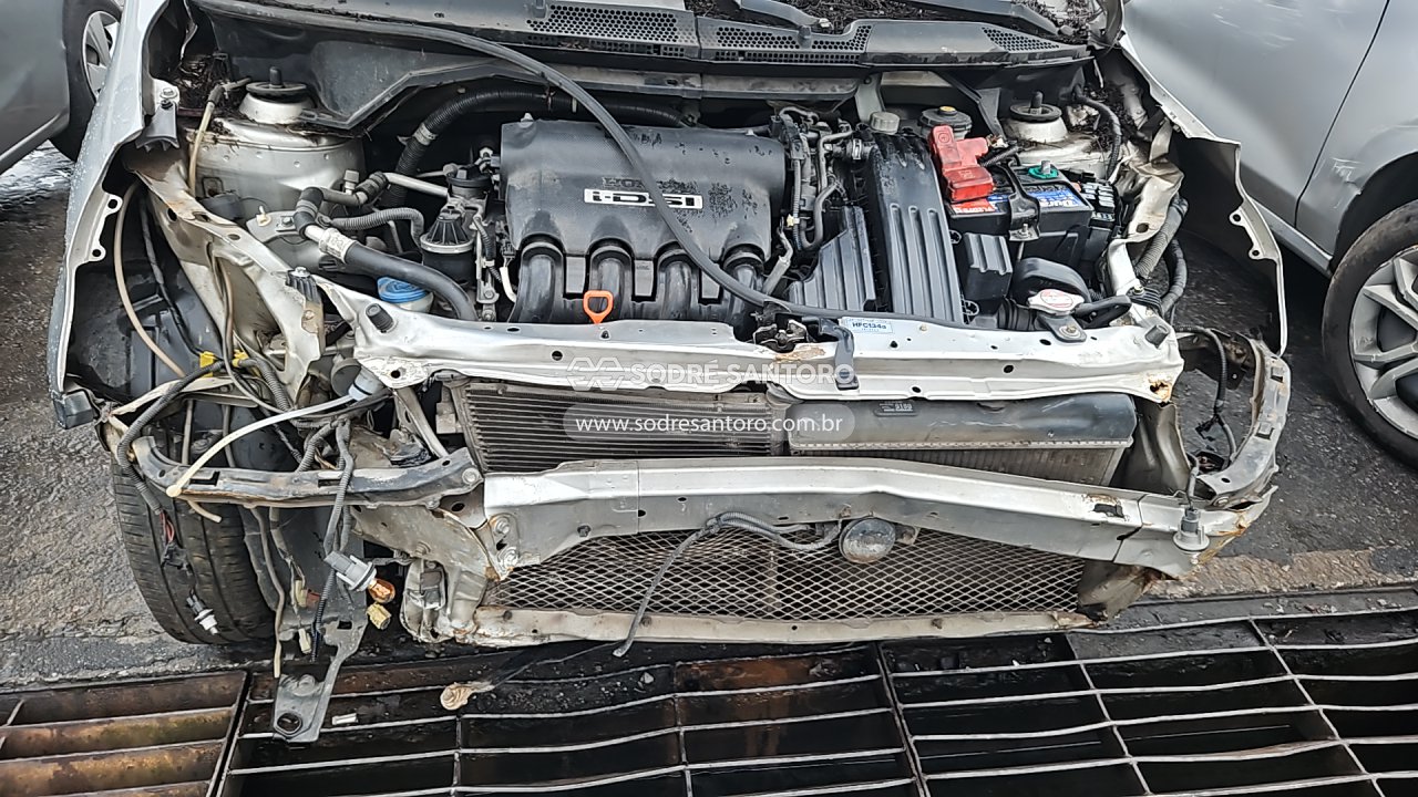 Honda Fit LX - 2004/2005 — foto 12 de 12