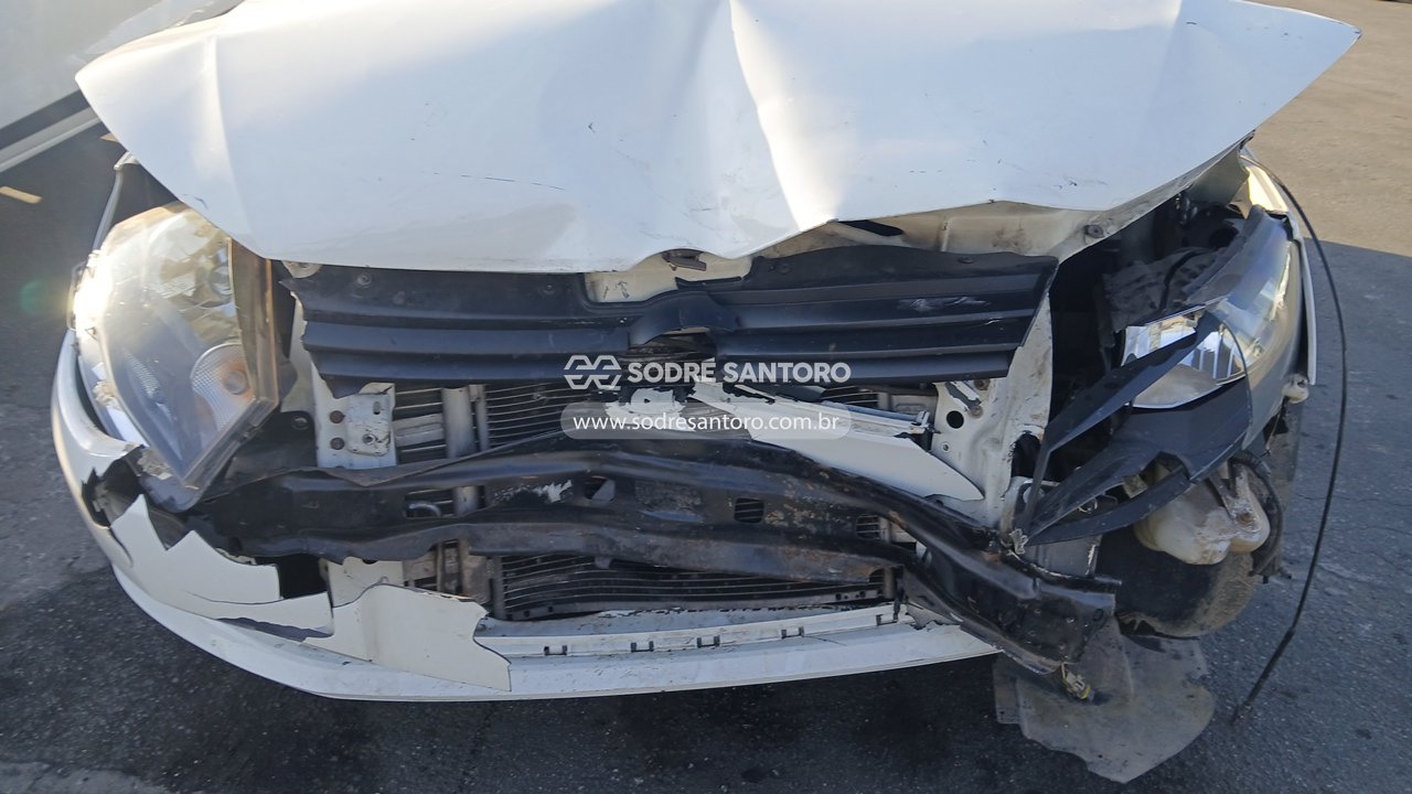 Volkswagen Gol City MB - 2015/2016 — foto 11 de 12