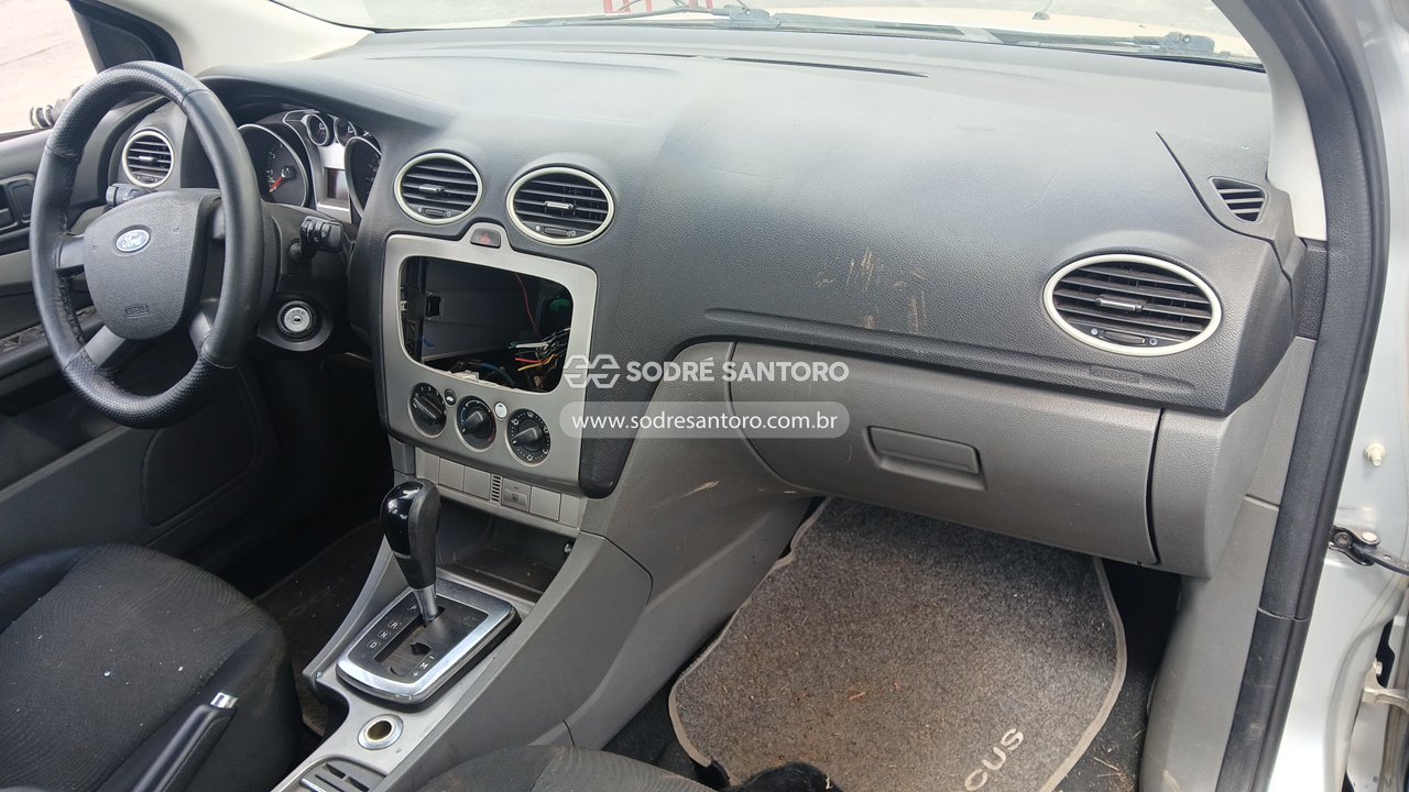 Ford Focus 2.0l FC - 2009/2009 — foto 8 de 12