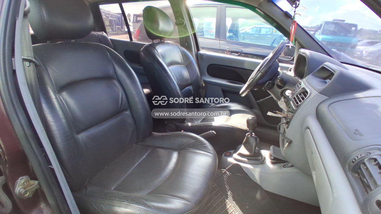 Renault Clio - 2006/2007 — foto 8 de 8