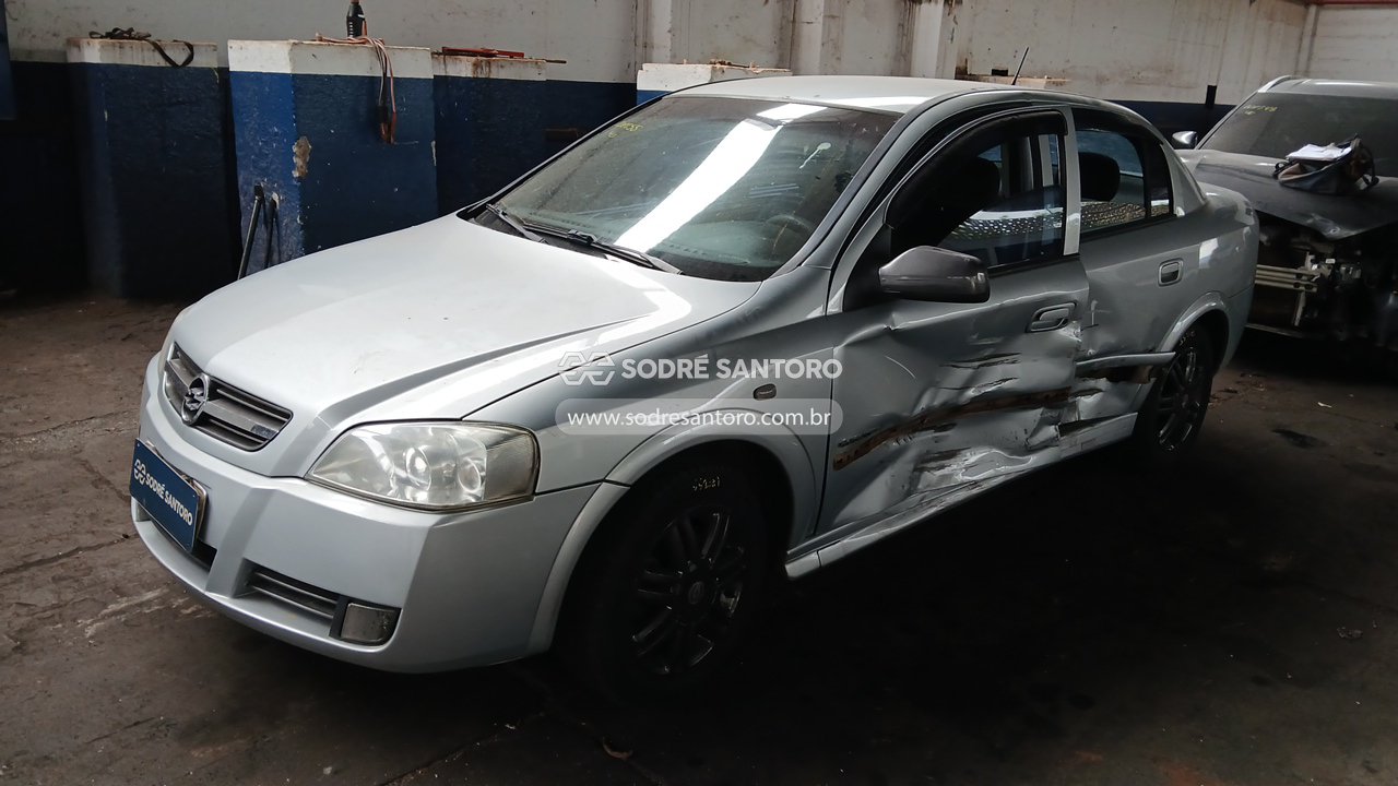 Chevrolet Astra Sedan Elegance - 2005/2006 — foto 3 de 12