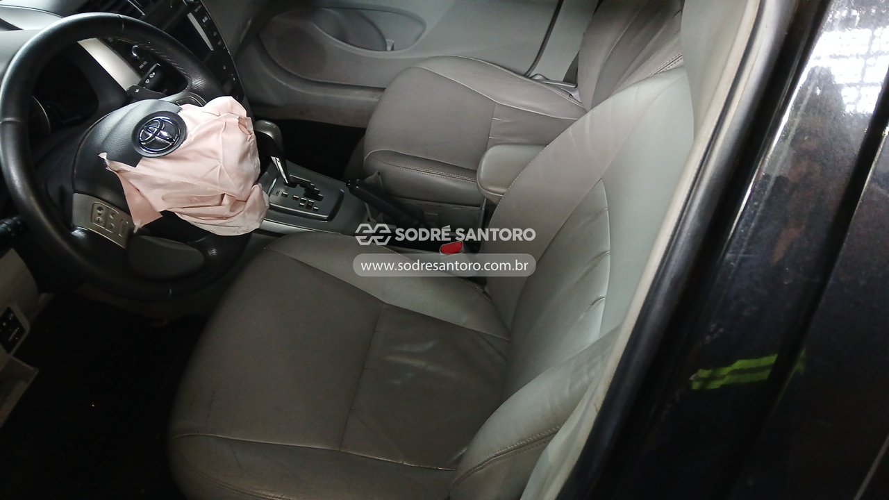 Toyota Corolla Xei20 Flex - 2014/2014 — foto 8 de 12
