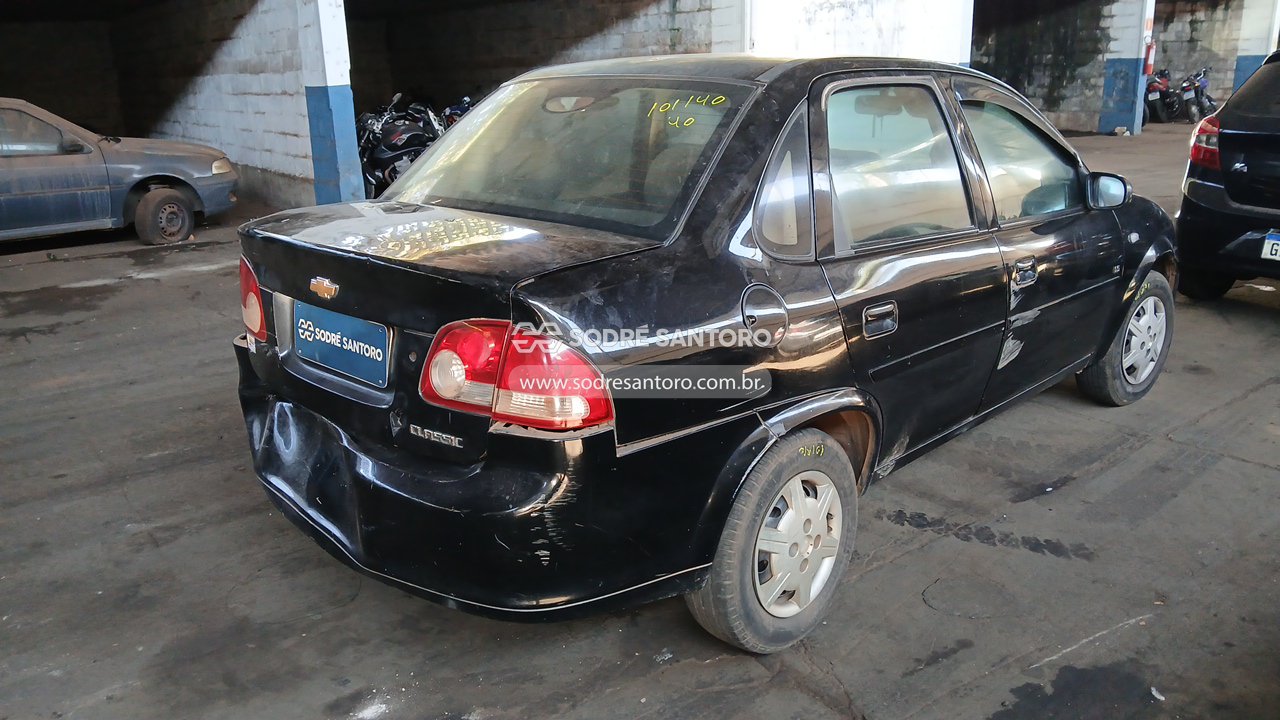 Chevrolet Classic LS - 2011/2012 — foto 4 de 12