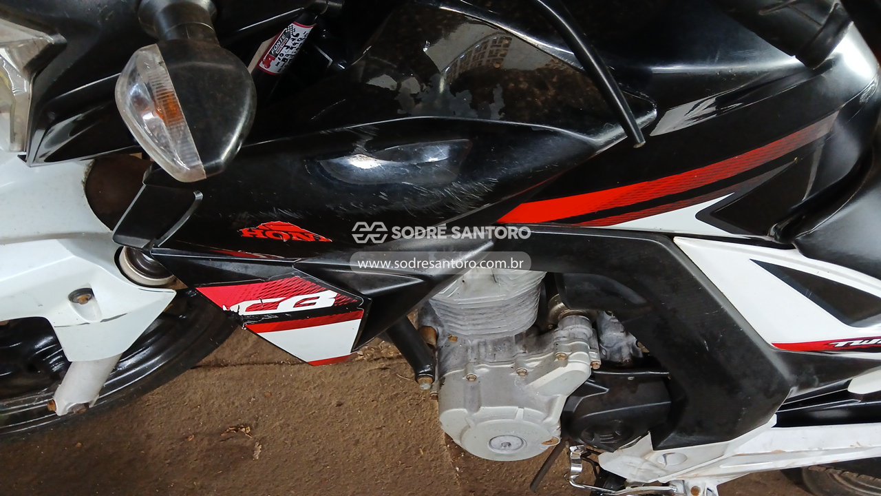 Honda CB 250f Twister - 2017/2017 — foto 10 de 12