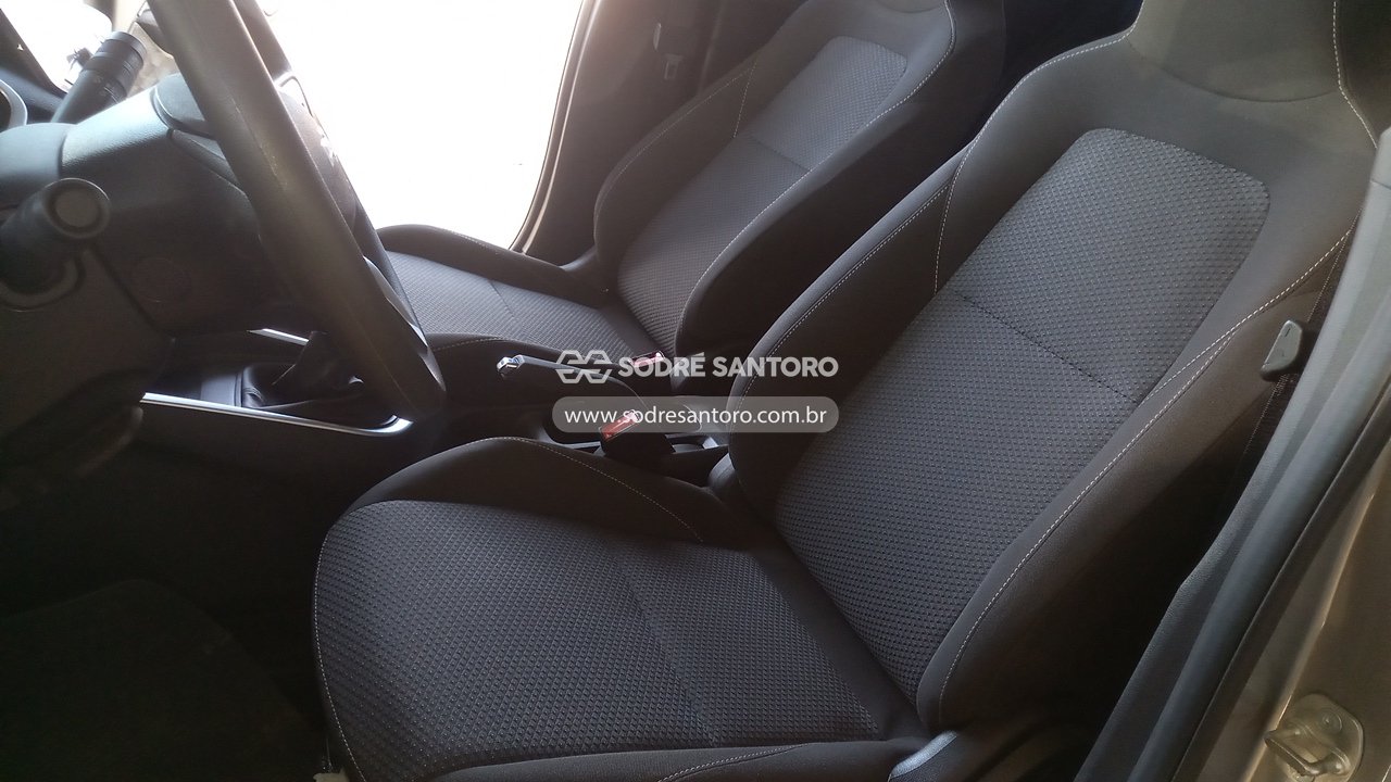 Chevrolet Onix Plus 10tmt Lt1 - 2024/2025 — foto 9 de 12