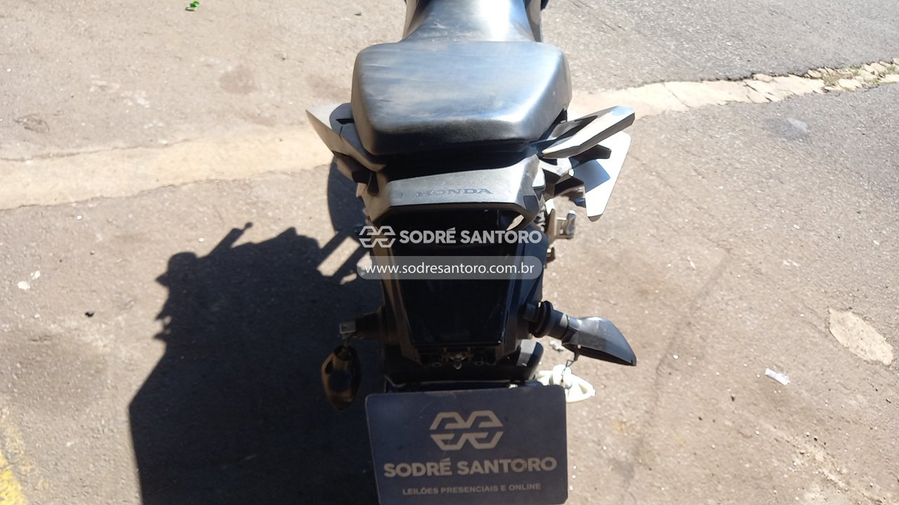 Honda CG 160 Titan - 2025/2025 — foto 12 de 12